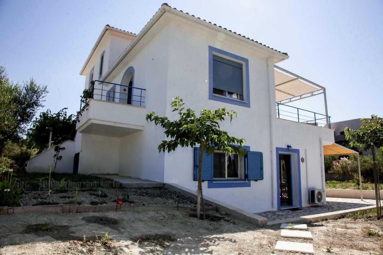 Romanos XI Xi Beach Exterior foto